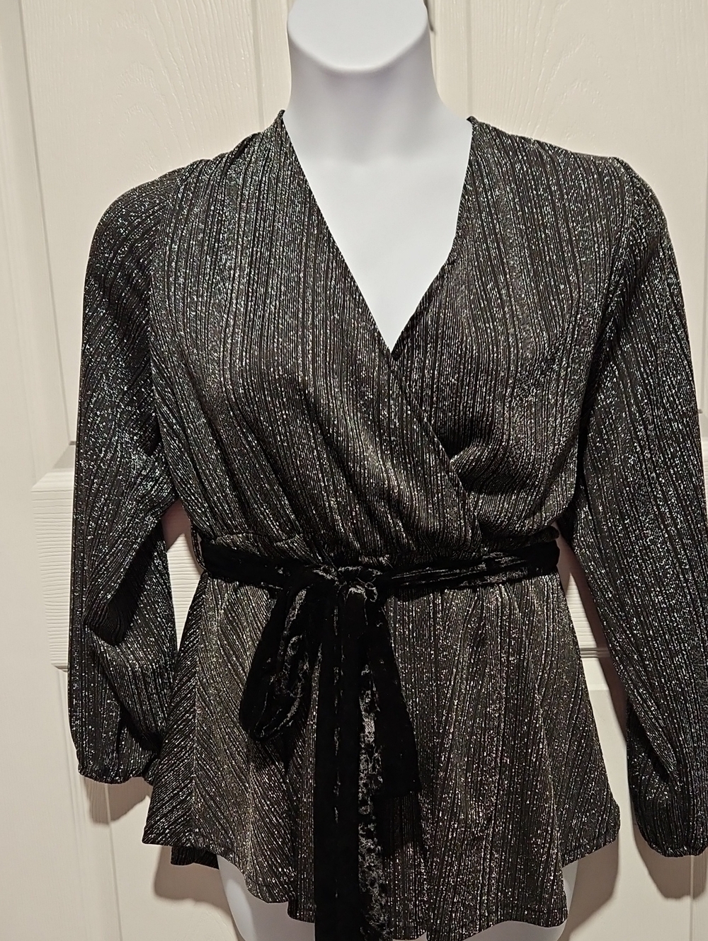 BloomChic Metallic Silver Knit Top